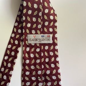 Valentino tie